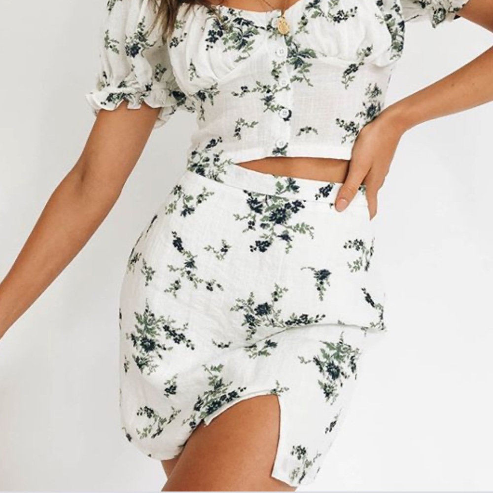NWT BRAND NEW Verge Girl Bonjour Baby Mini Skirt - Picture 1 of 5